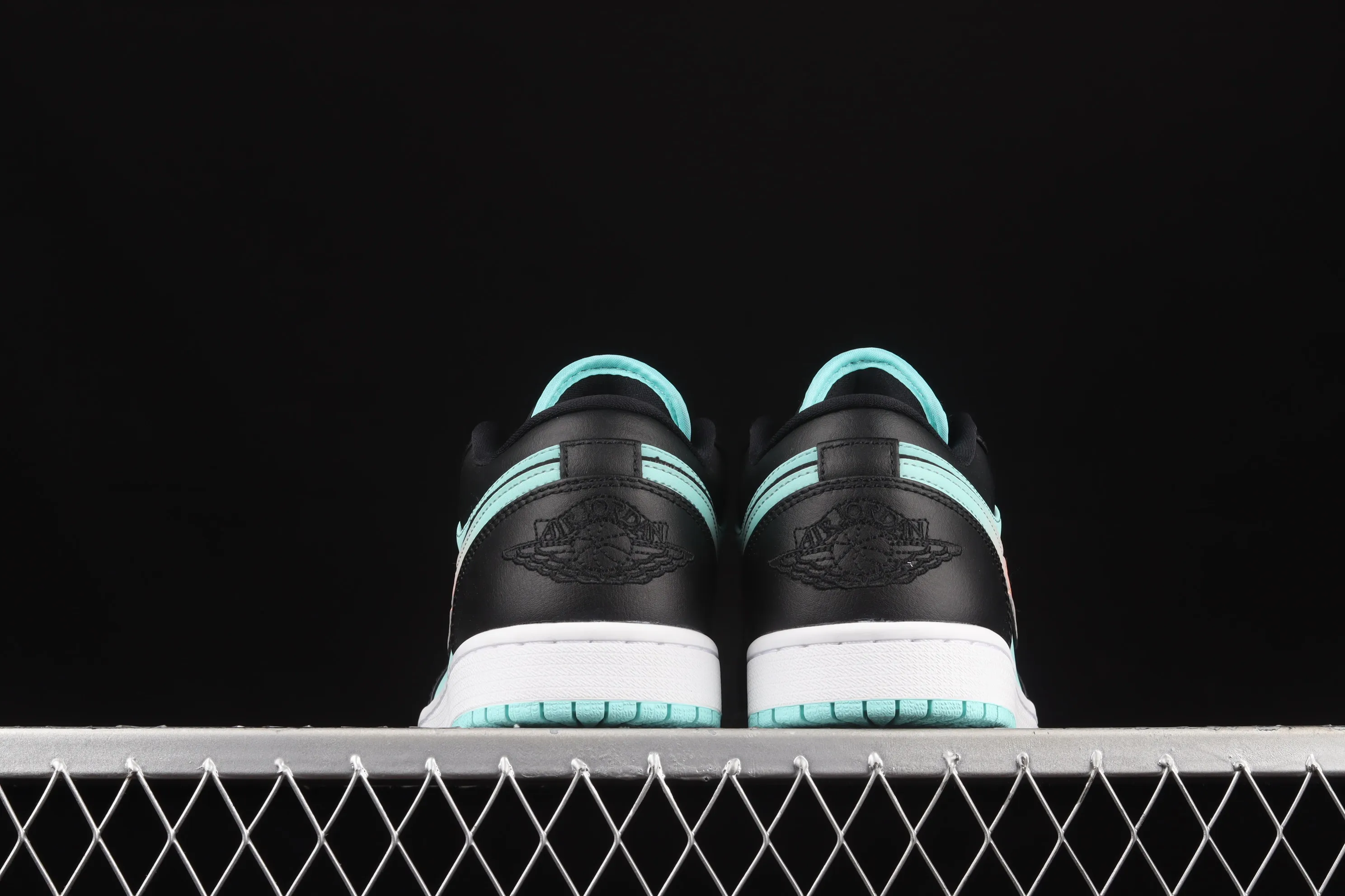 All categories Air Jordan Jordan series basketball shoes Air Jordan 1 Low G version pure original Air Jordan 1 Low AJ1 Joe 1 low-top cultural and leisure sports sneakers CK3022-301